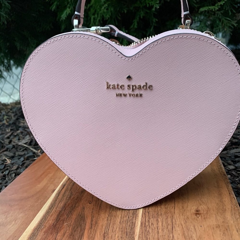 KATE SPADE LOVE SHACK HEART PURSE